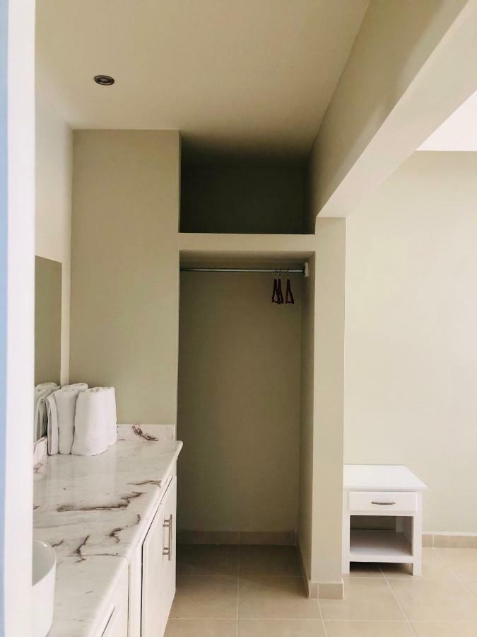 Hotel Victoria Ciudad Constitución Екстериор снимка
